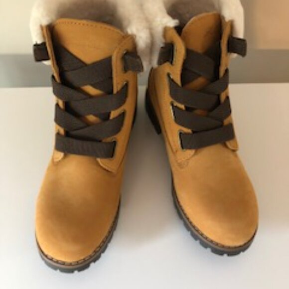 NWOT Women's Sketchers Boots Size 8 - Picture 2 of 5